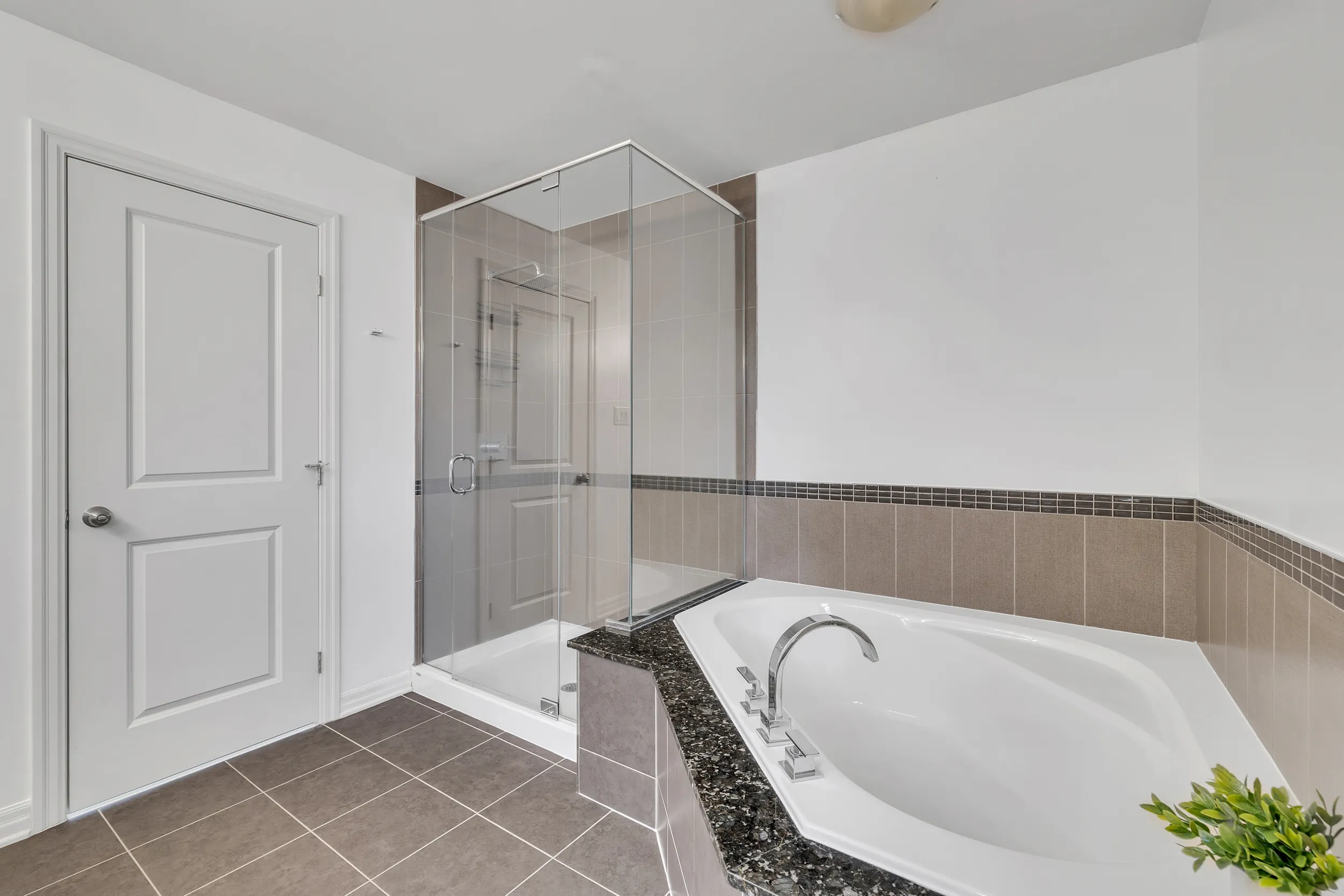 418 dovehaven-38