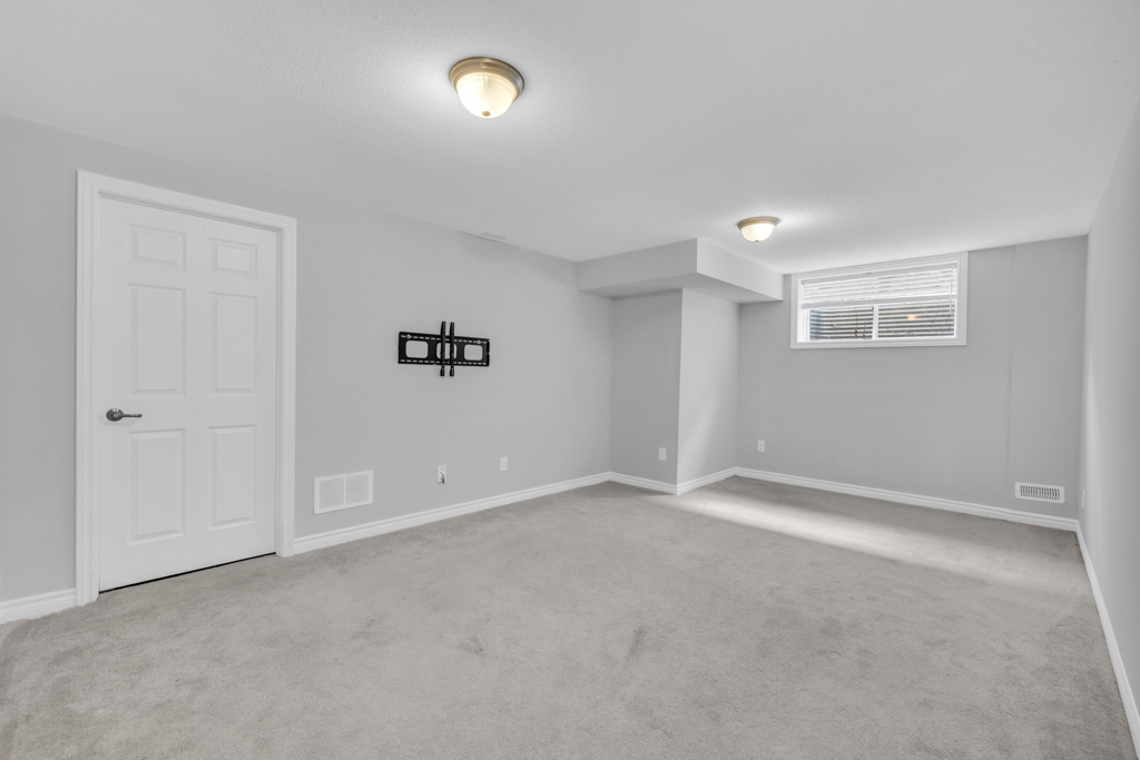 600 Parade-MLS-28