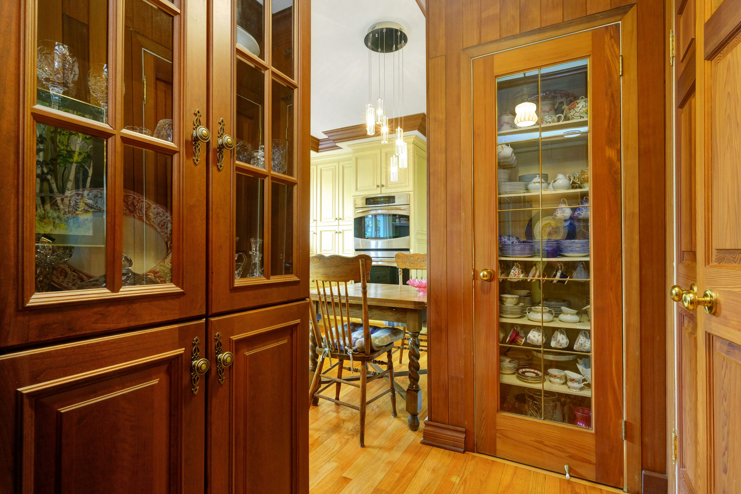 021kit-curio-pantry