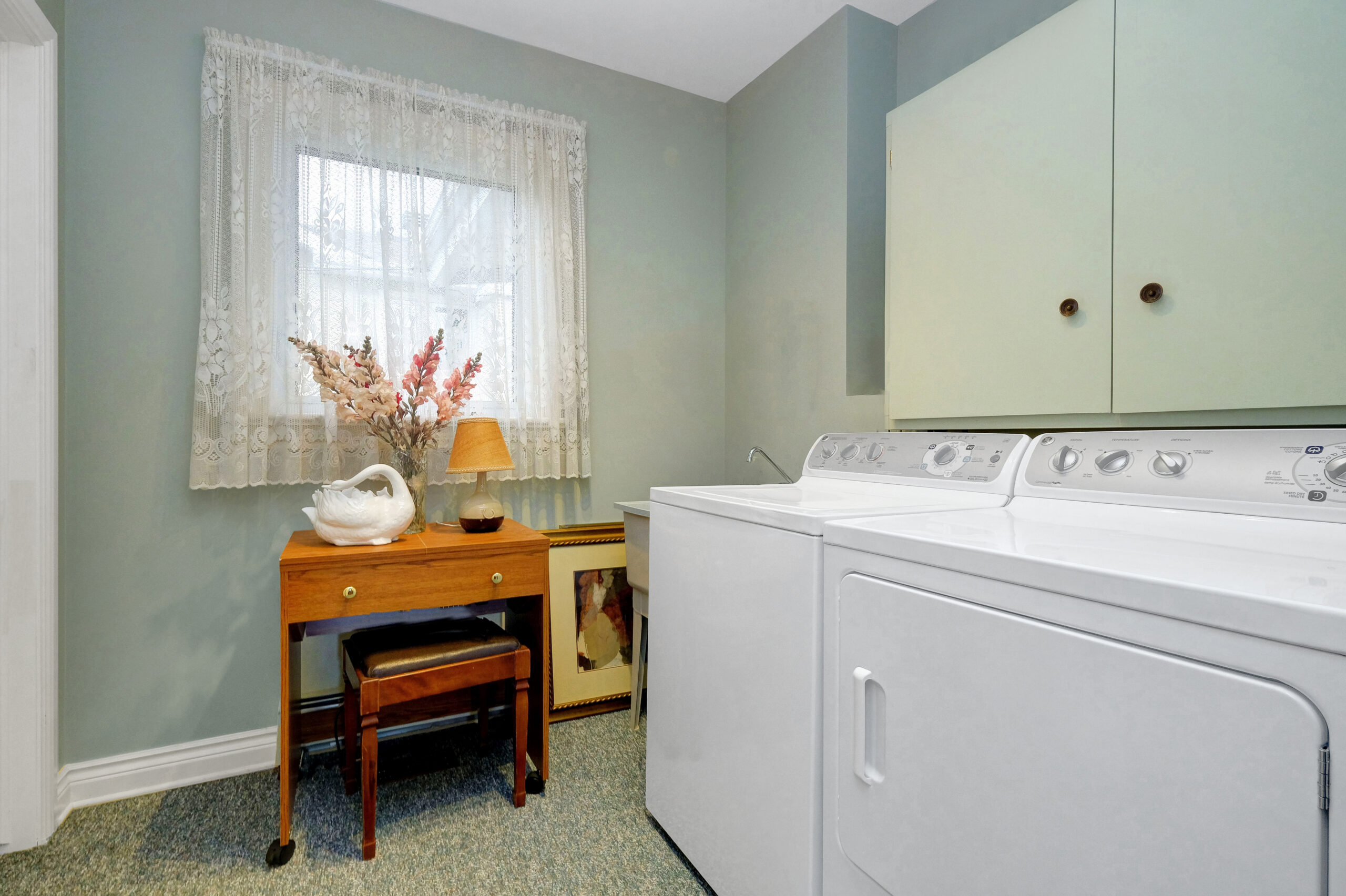 036laundry