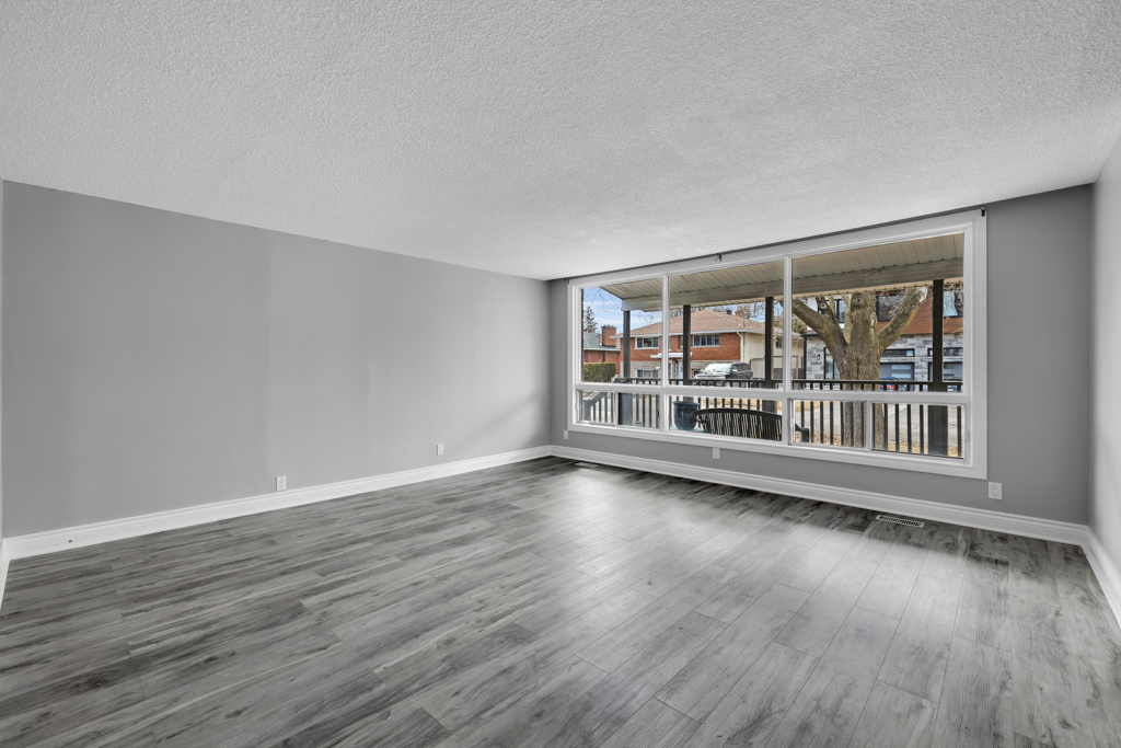 833 Maplewood-MLS-7